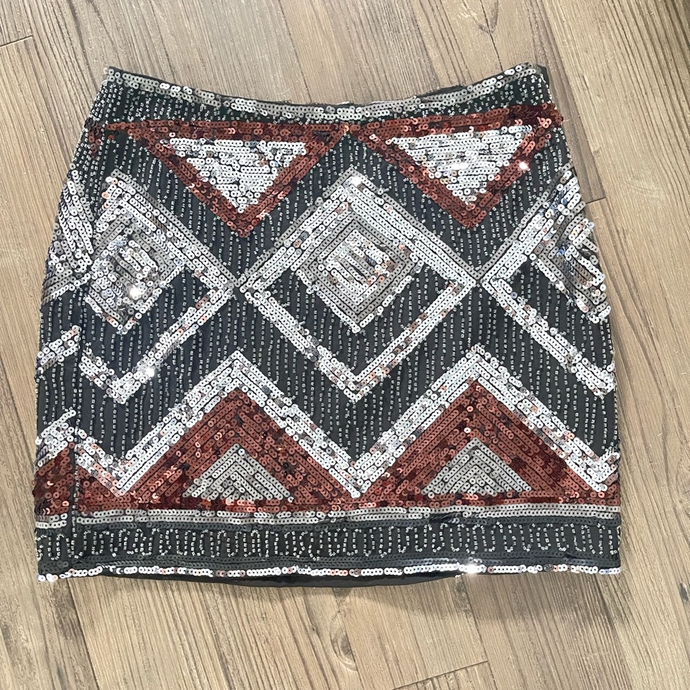 Sequence skirt gorgeous for party H&M